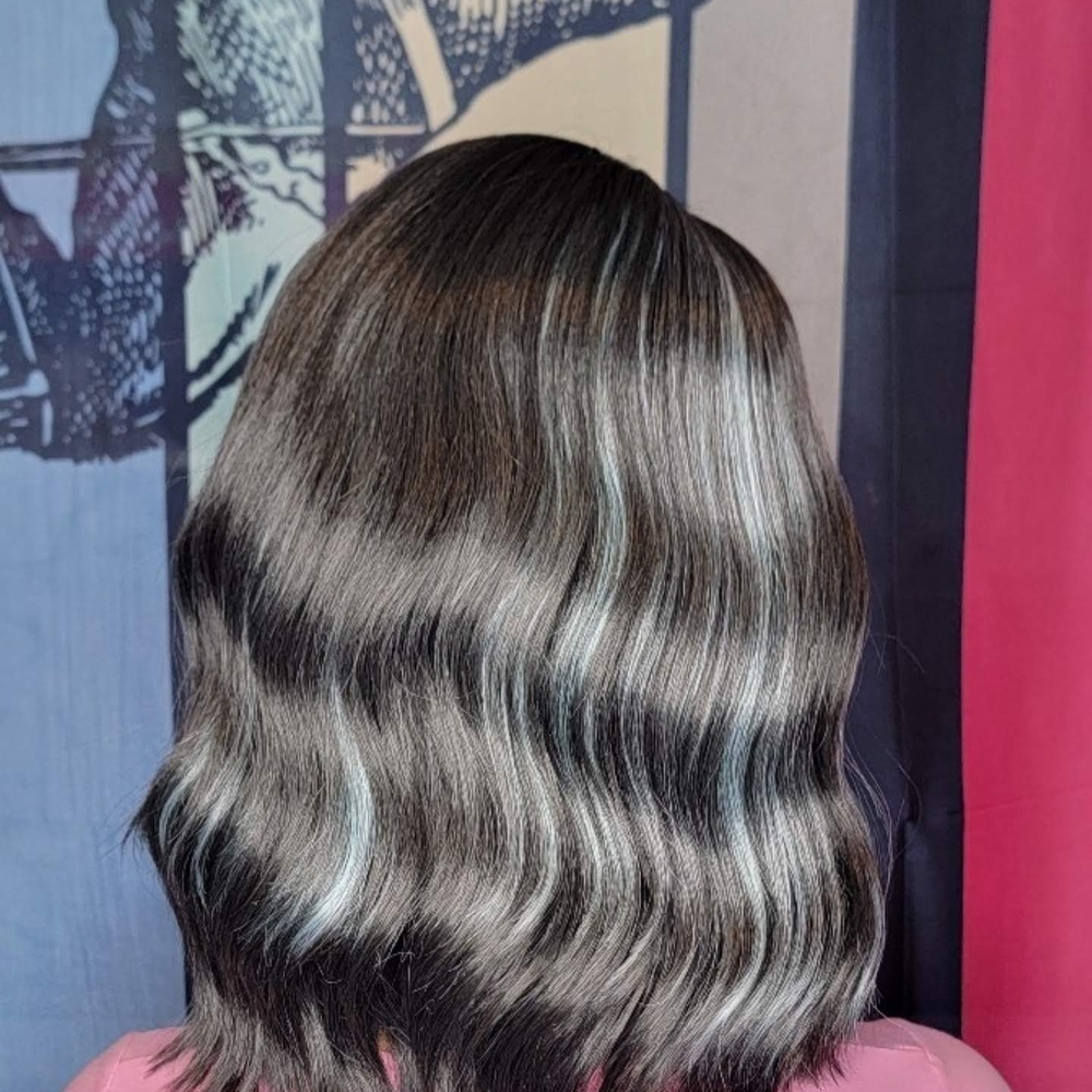 Stylish Black and Gray Women's Wig